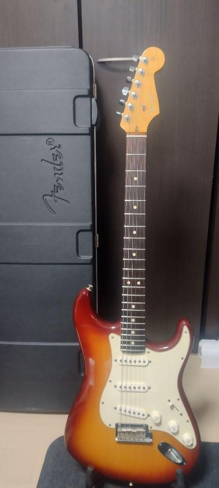 Fender American Standerd Stratocaster Safe Packing!