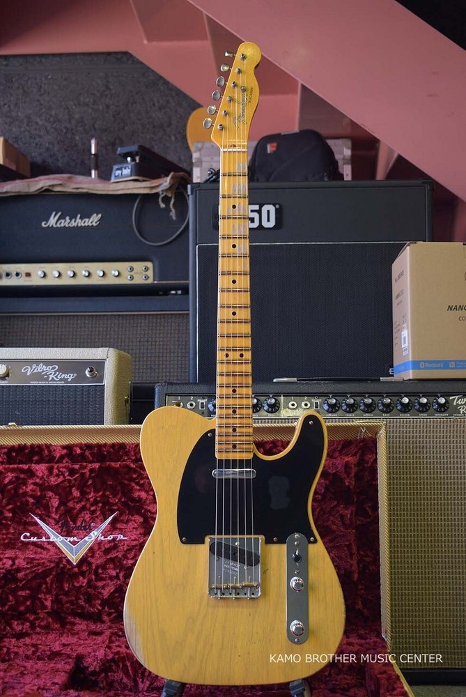 Fender Custom Shop 52 Telecaster Relic Aged Butterscotch Blonde 2023