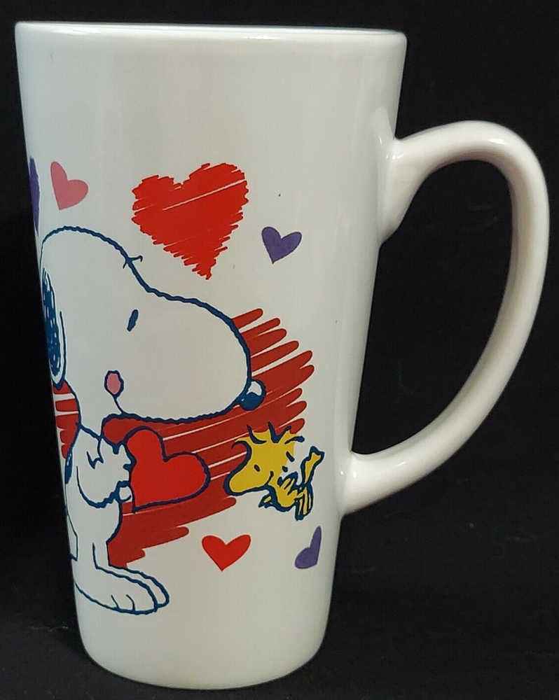 Snoopy Woodstock Valentine Hearts Tall Tapered Ceramic Coffee Mug
