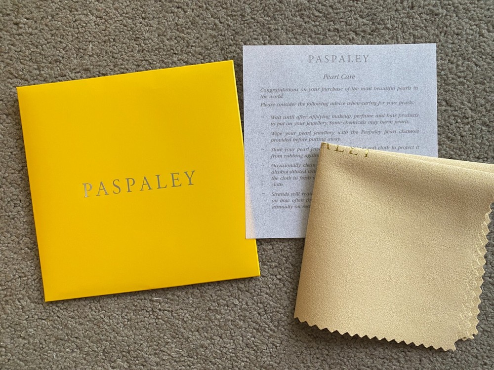 Authentic NEW Paspaley Wipe Cleaning Product Care Pearl Care Cleaning Wipe Cloth-image
