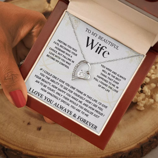 To My Wife Necklace With Luxury Box, BUY NOW, ORIGINAL Design-image