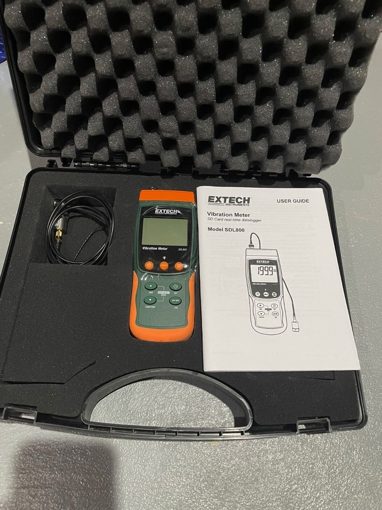 Extech SDL800 Vibration Meter/Datalogger, Remote Sensor, SD Card, Excel Format,