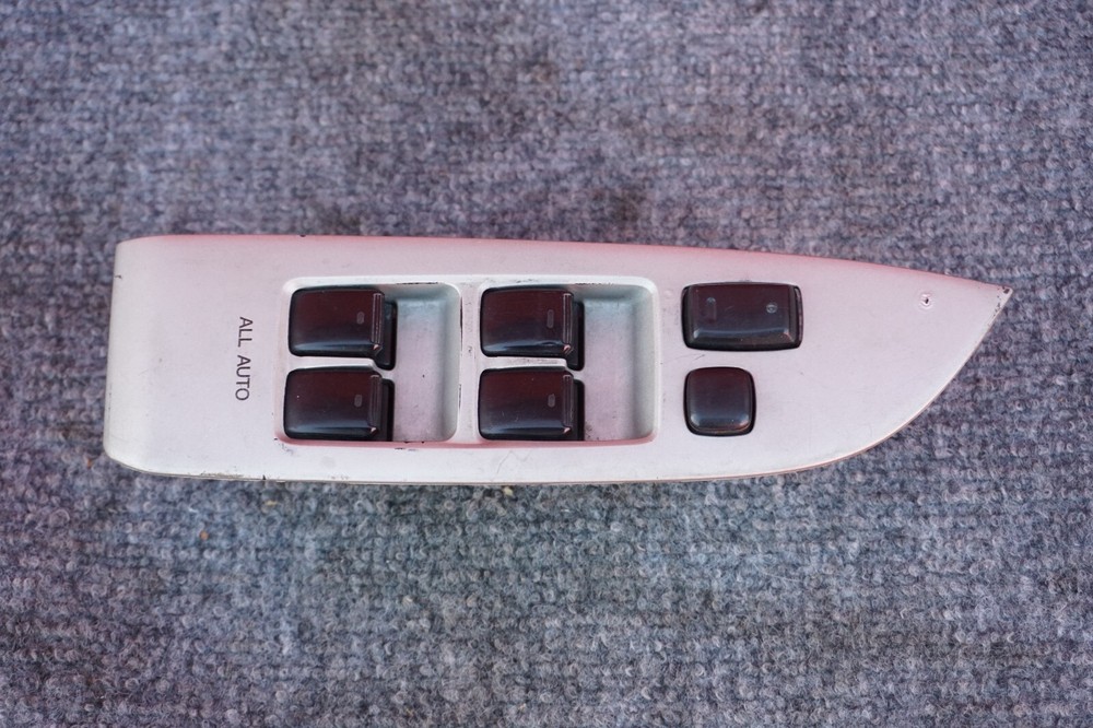 2005-2009 LEXUS RX330 RX350 RX400H WINDOW MASTER SWITCH OEM 84040-0E011