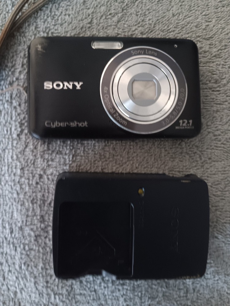 Sony Cyber-shot DSC-W310 12.1MP Digital Camera - Black