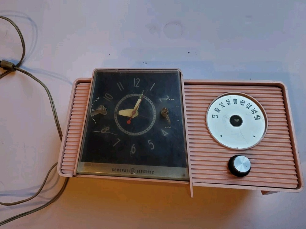 1958 General Electric C406 Atomic Clock AM Radio Pink For Parts