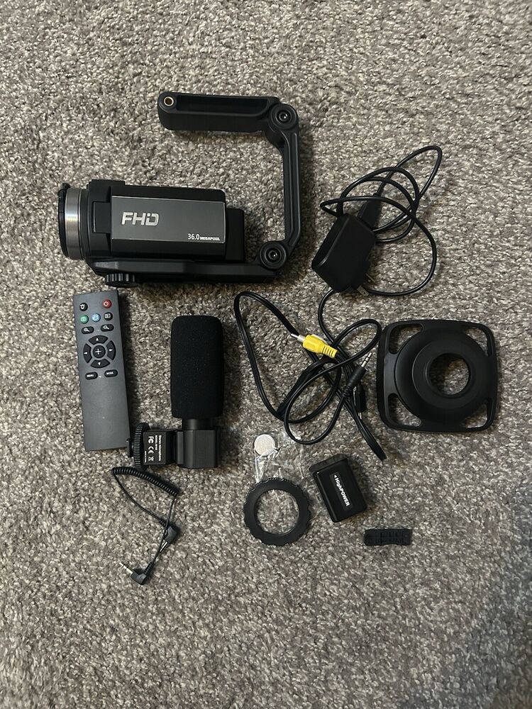 FHD Digital Video Camera With Accessories. Vlogging. 36.0 Mp