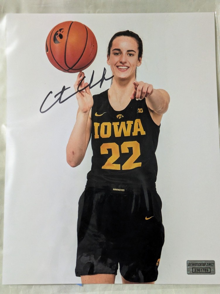 caitlin clark signed photo