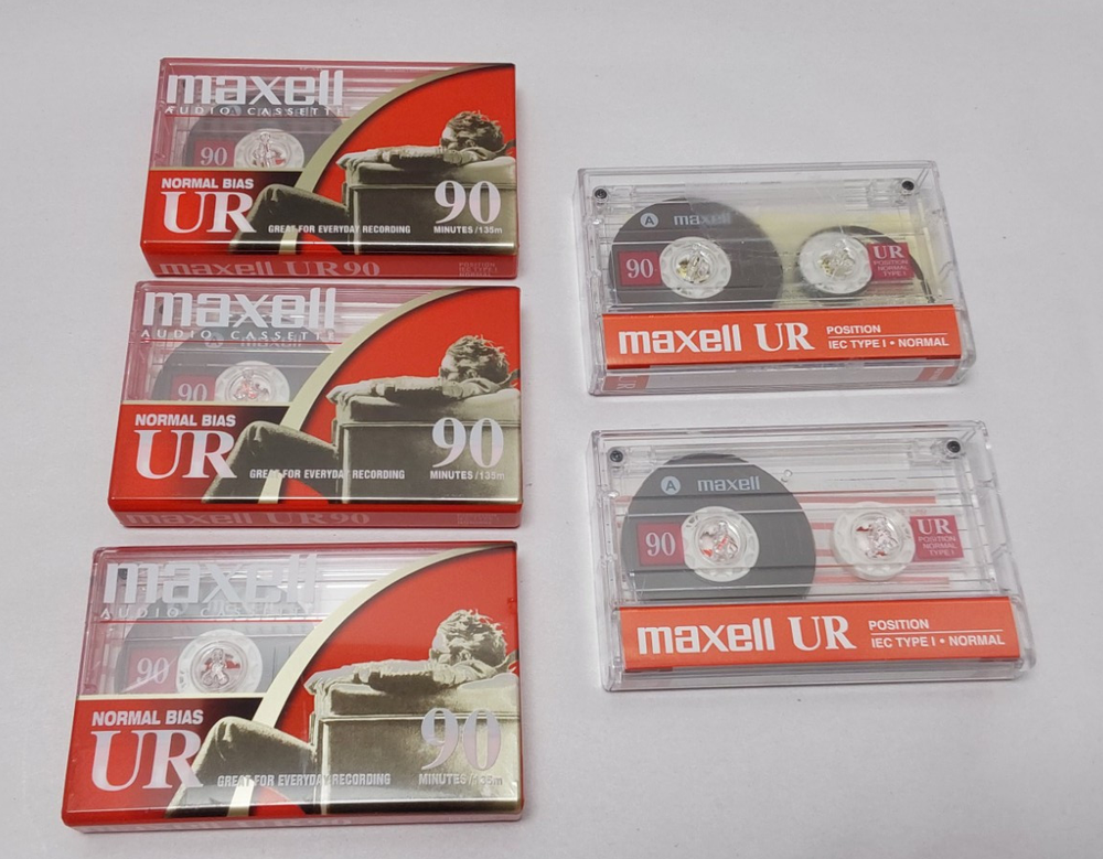 Lot of 5 Maxwell UR 90 Minute Blank Audio Cassette Tapes 3 Sealed/2 New Opened