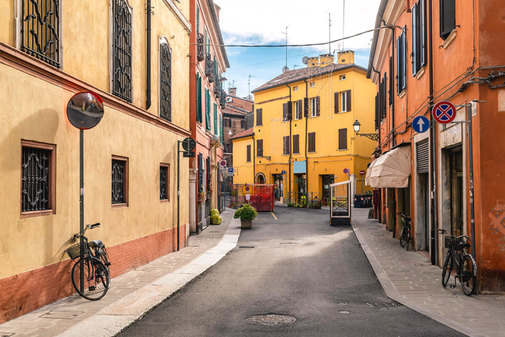 Digital photography- Italy,Ferrara- Image (for print, or just as a wallpaper)