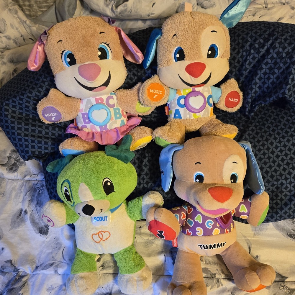 Fisher Price Lot Of 4! Laugh Learn Puppy Dog Plush Boy and Girl Love Learn Music