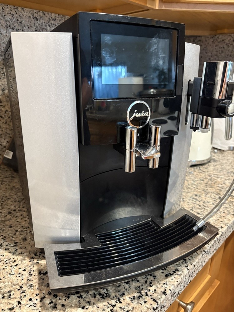 Jura S8 Moonlight Silver Automated Espresso & Cappuccino Machine-image