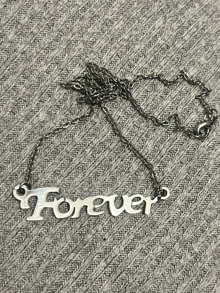 Y2K silver tone “Forever” chain necklace