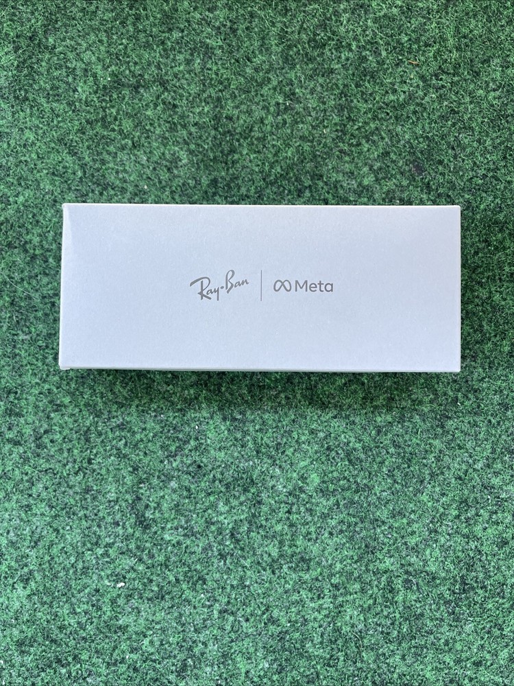 UNOPENED | JUST Meta Ray Ban Charging Case