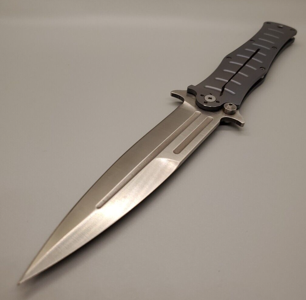 SUPER RARE Camillus CUDA MAXX Knife Titanium 5.5 D-2 Quik Flik