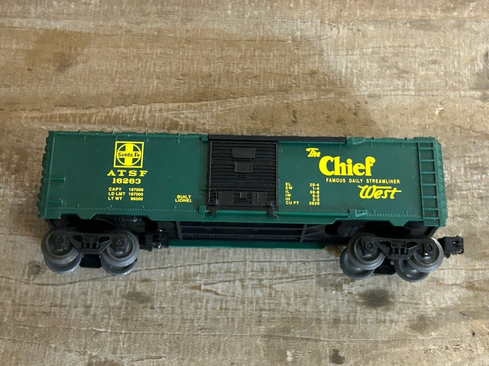 Lionel Santa Fe The Chief Box Car #16263