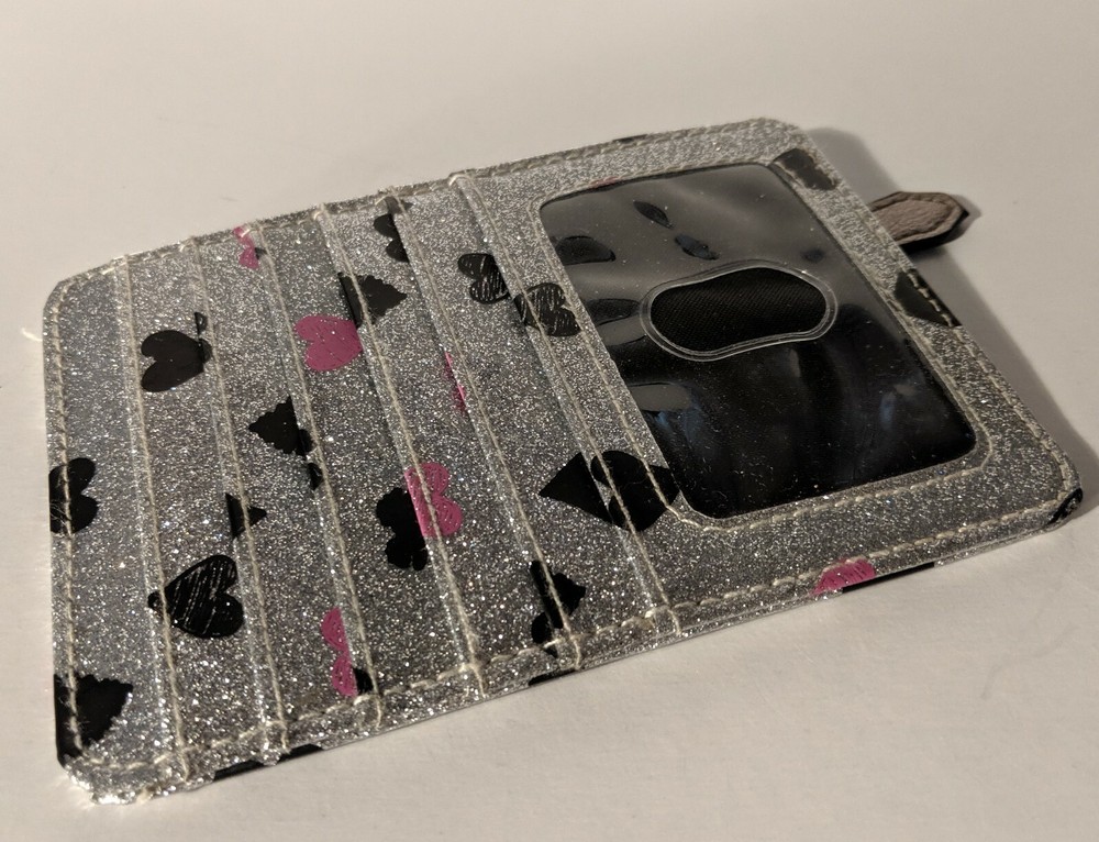 Silver Hearts Credit Card ID Wallet – Compact & Stylish-image