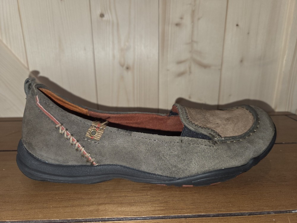 Women's Brown & Gray Suede Loafers Size 8M Slip-On Comfort