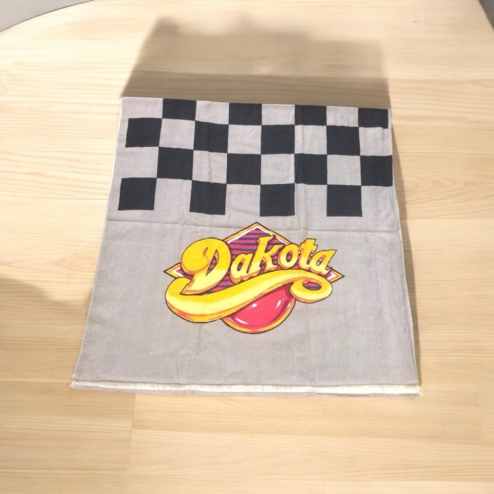 Vintage Dakota Beach Towel New Sealed in Original Packaging