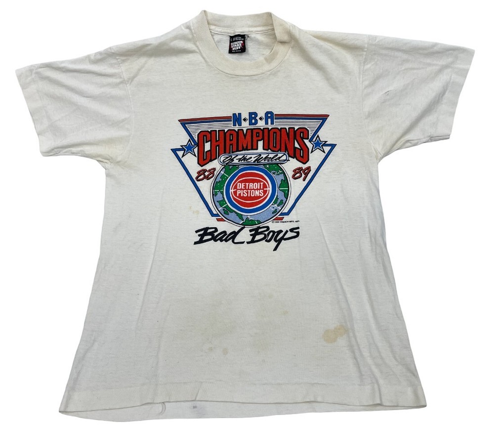 Detroit Pistons 1988-89 Champions Bad Boys Screen Stars T-Shirt DISTRESSED Large
