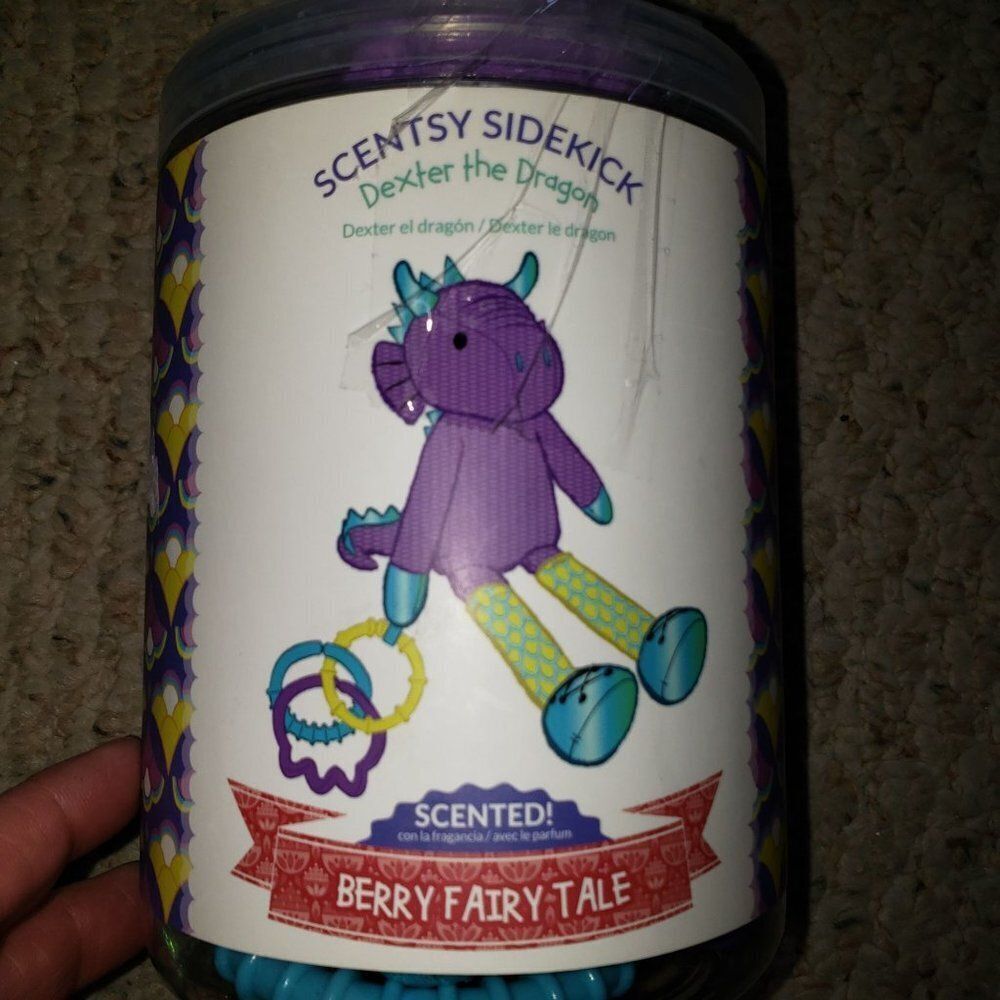 Scentsy Sidekick Buddy Dexter Dragon Scented Berry Fairy Tale Plush Toy Rings