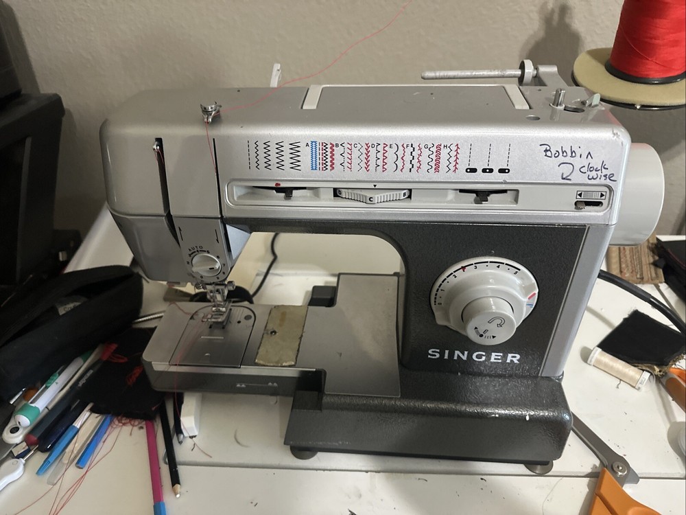 SINGER CG-590 Commercial Grade Sewing Machine