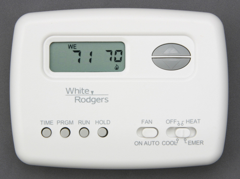 White-Rodgers 1F72-151 Digital 5/2 Day Programmable Thermostat - White