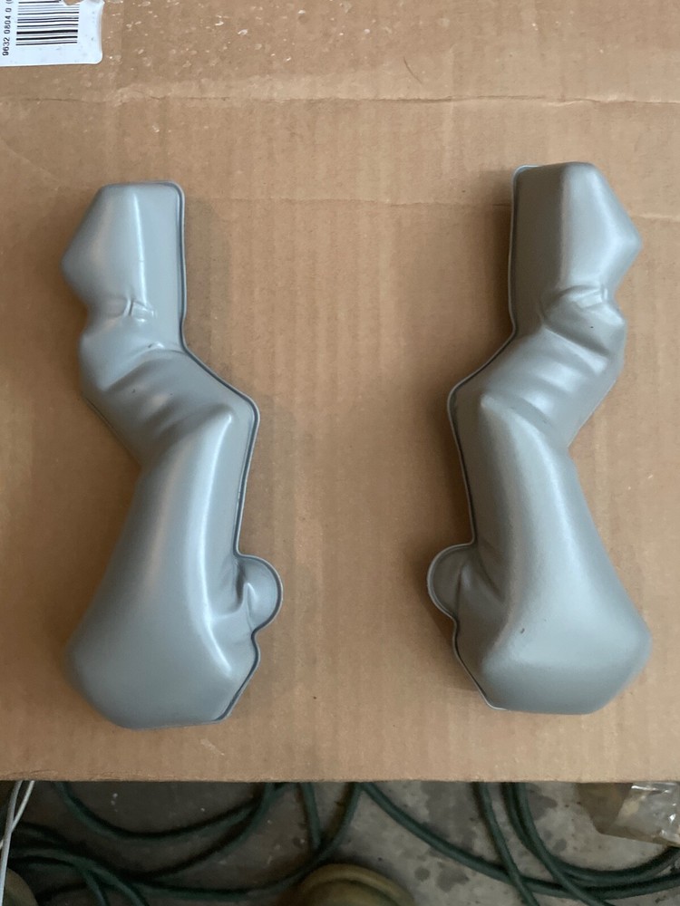 Riddell Speed Flex Football Helmet 1” Inflatable Jaw Pads-Gray- Used