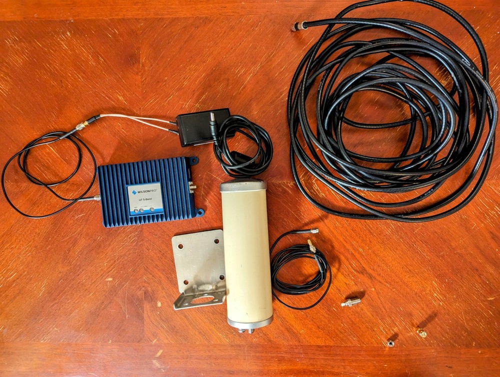 4g Wilson Electronics Hotspot Amplifier Kit (WilsonPro IoT 5-Band and Omni. Ant)-image