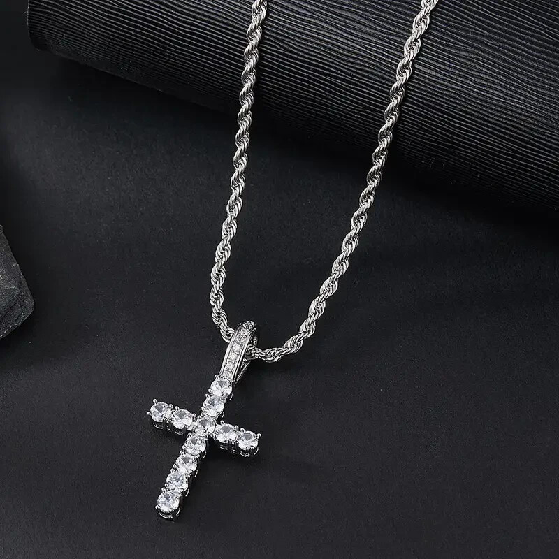 Zircon Cross Pendant Necklace Silver Simple Luxurious Necklace Women Jewelry