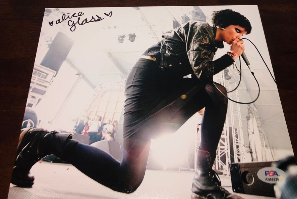Alice Glass Hot Sexy Crystal Castles II III Amnesty Signed 8x10 Photo PSA RARE Q