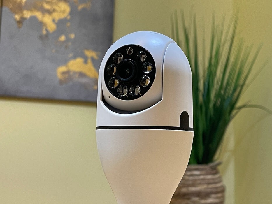 GenX Light Bulb Security Motion Detection Camera and 1080P with Alarm, 2.4GHz