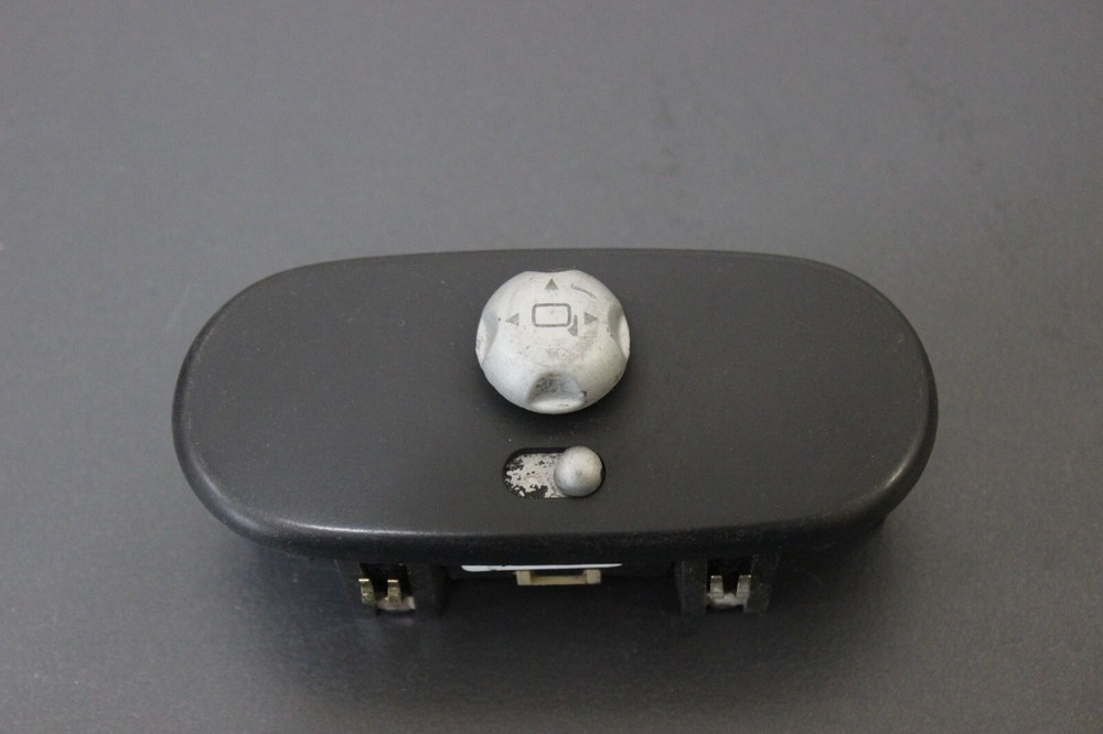 2002-2008 MINI COOPER SIDE VIEW MIRROR ADJUSTER CONTROL SWITCH OEM 6924652