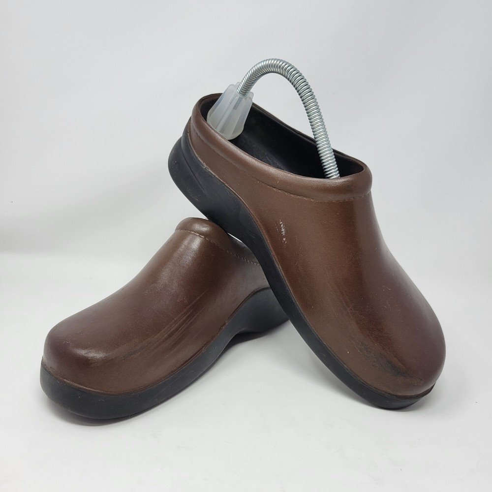 Klogs USA Women's Size 8 Chestnut Brown Slip Resistant Polyurethane Clogs Shoes