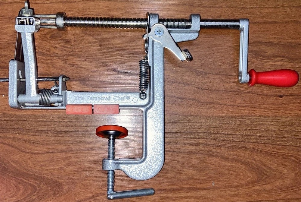 Pampered Chef Apple Peeler Corer Slicer Tool 2430 for Easy Prep