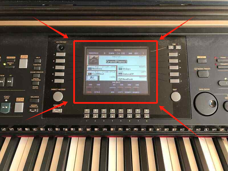 Yamaha Clavinova Piano CVP-305 LCD display screen