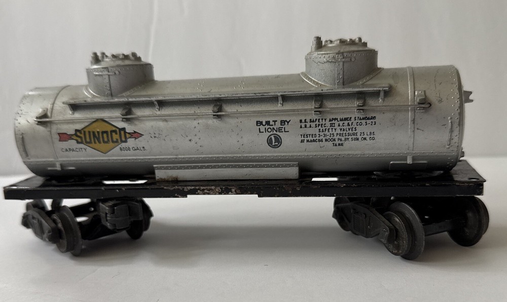 Lionel Train 6465 Sunoco Dome Tank Car Model Train Railroad RR Gift Father