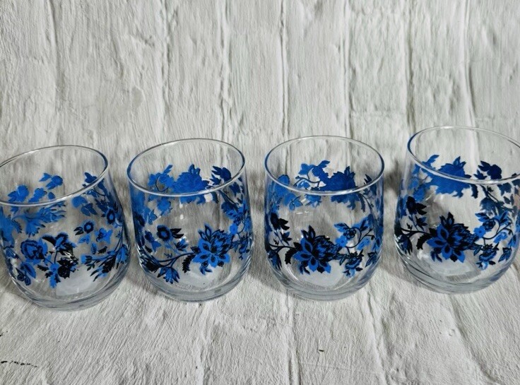 Set of 4 Clear Blue Flower Design 16.8 oz Drinking Glasses