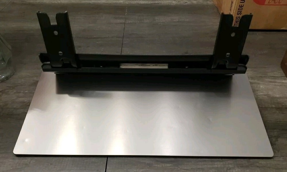 Sony Bravia XBR-65X930D 65-inch 4K UHD 3D Smart LED TV