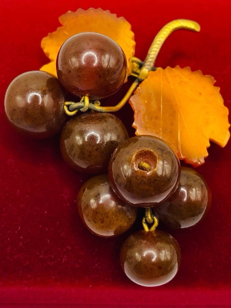Baltic Natural Butterscotch Amber Brooch Currant Grapes Vintage USSR Kaliningrad