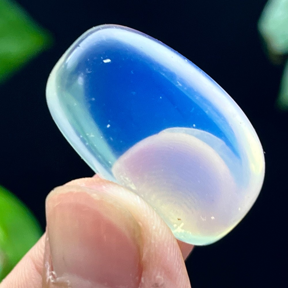 15G  Natural Crystal Opal Carving and Playing with Mineral Decoration