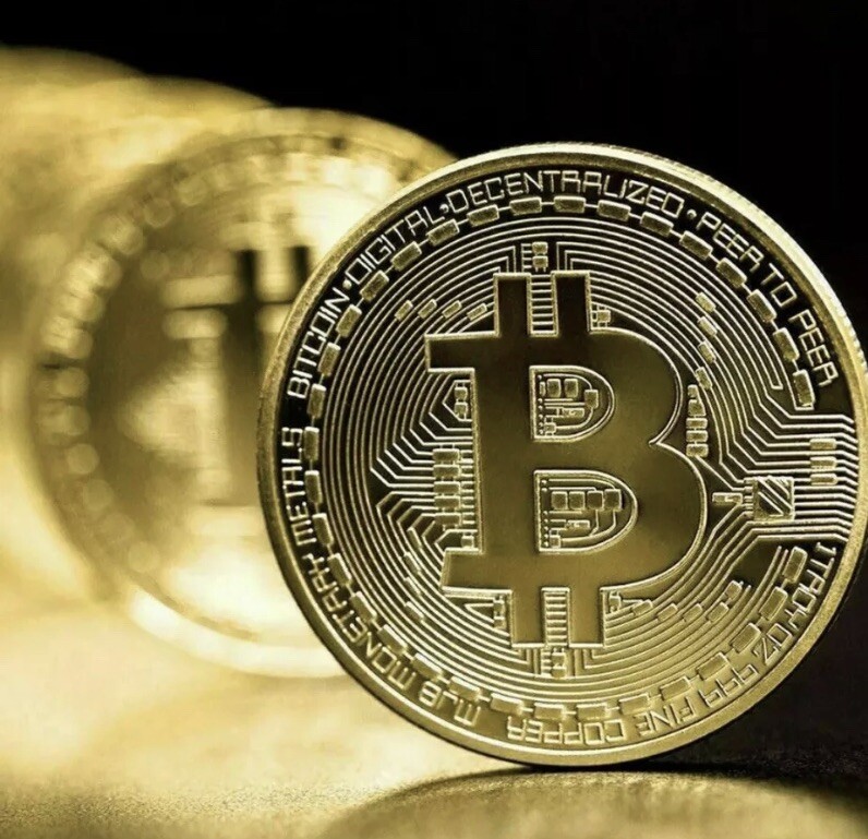 “Physical Bitcoin Souvenir Gift Collectible Coin”