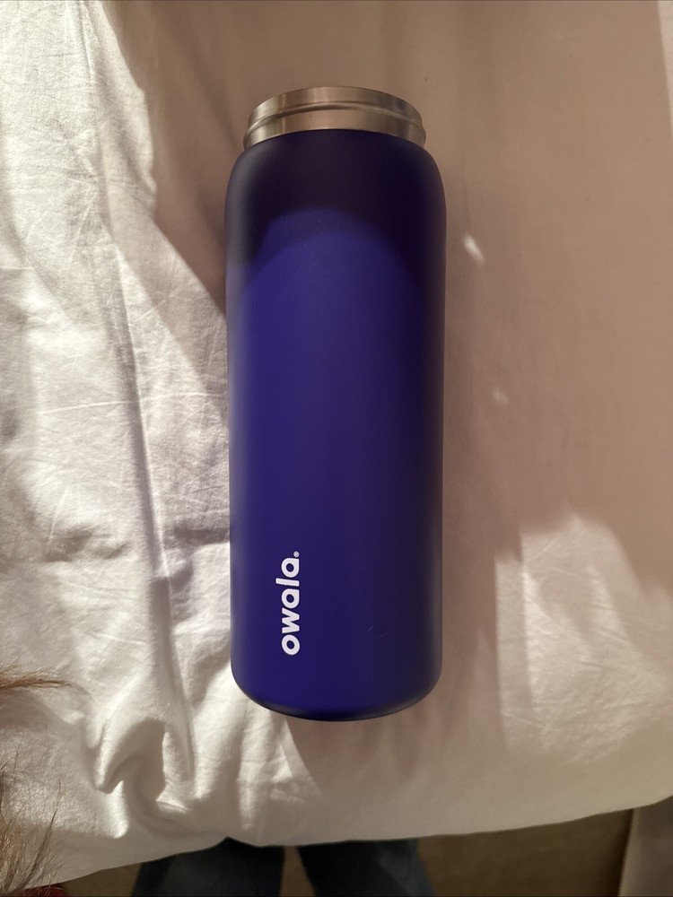 Owala 32oz FreeSip Stainless Steel Water Bottle in Twilight Zone