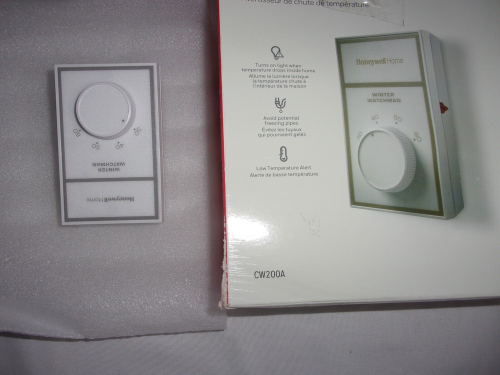 Honeywell CW200A Winter Watchman 120 V Wall-Mount Non-Programmable Thermostat