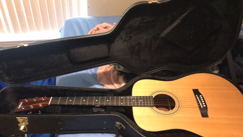 acoustic guitar used buy now-image