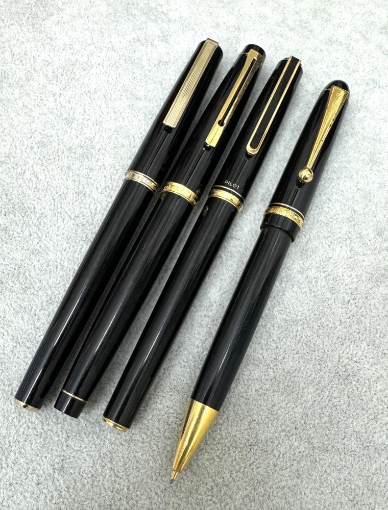 Pilot/Sailor Fountain Pen 4 Piece Mechanical Pencil Set 14K Nib Etc.