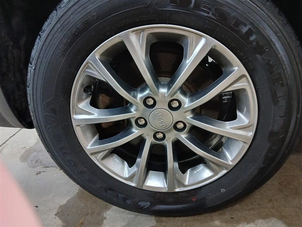 17x7 Aluminum 5x110mm Wheel 6BG71DD5AB for 2020-2022 Cherokee Model 2981996