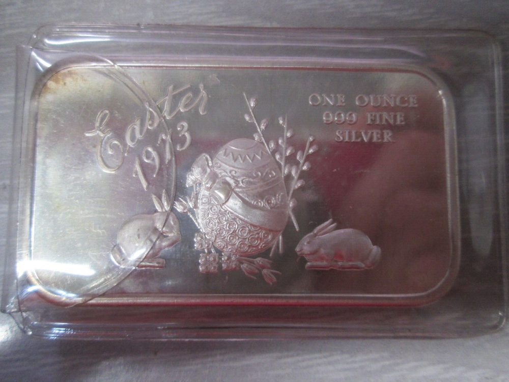 Vintage 1973 Easter Rabbit Bunnies Egg .999 Fine Silver 1 Ounce Art Bar