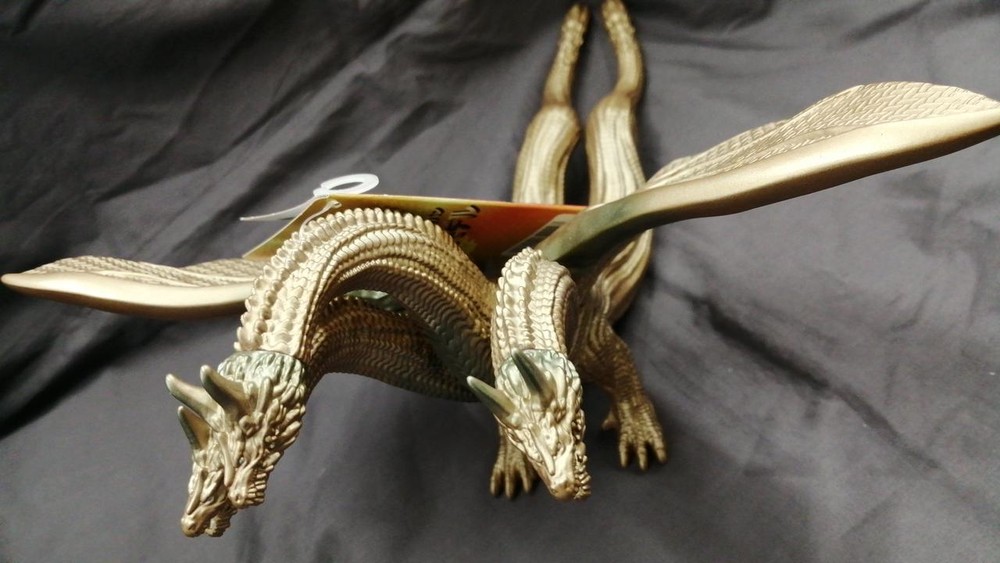 Godzilla Vs. Evangelion Model Number King Ghidorah (Usj Exclusive) Bandai G9i69