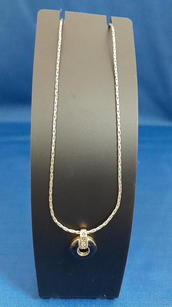 Christian Dior Y0810 Elegant Gold-Tone Necklace with Signature Pendant