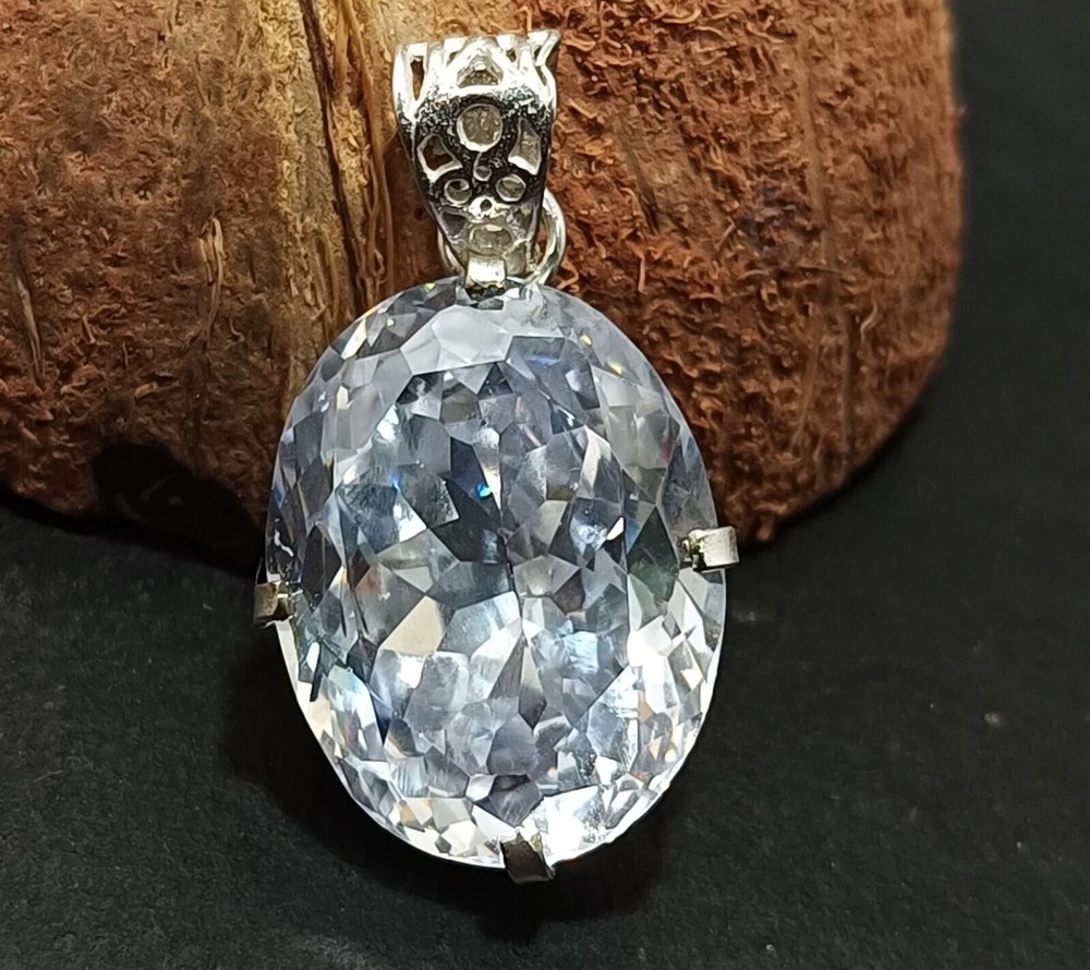 77.95 Ct Natural Brazilian Oval Cut White Zircon Pendant 925 Silver Gemstone